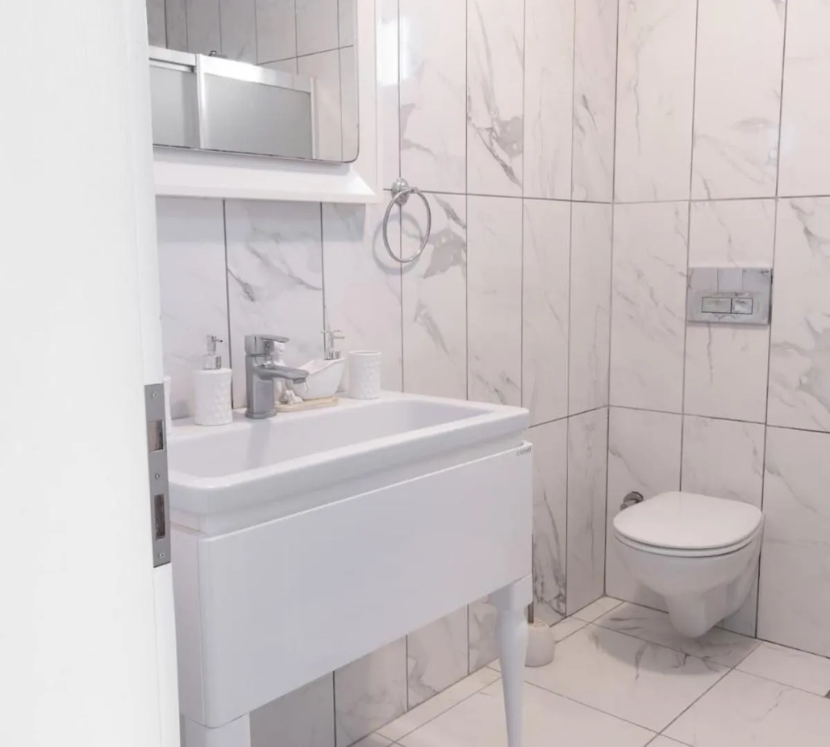 Stunning Sea View Duplex Apartment In Gundogan Bodrum