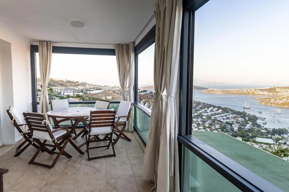 Stunning Sea View Duplex Apartment In Gundogan Bodrum 0*,